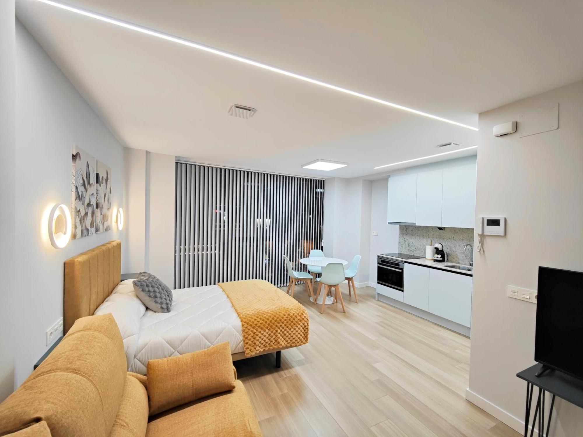 Apartamentos Centro Oviedo Caveda Eksteriør billede