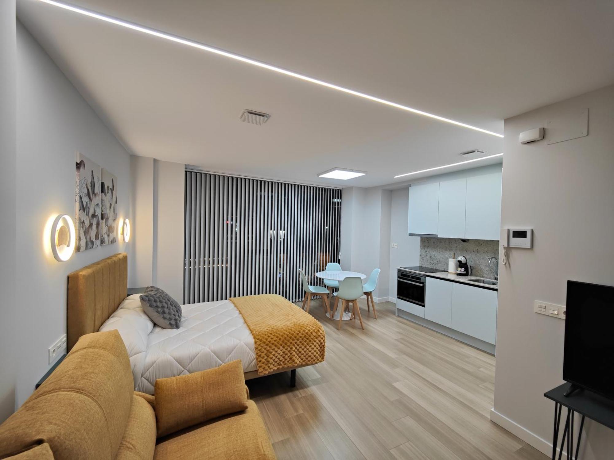Apartamentos Centro Oviedo Caveda Eksteriør billede