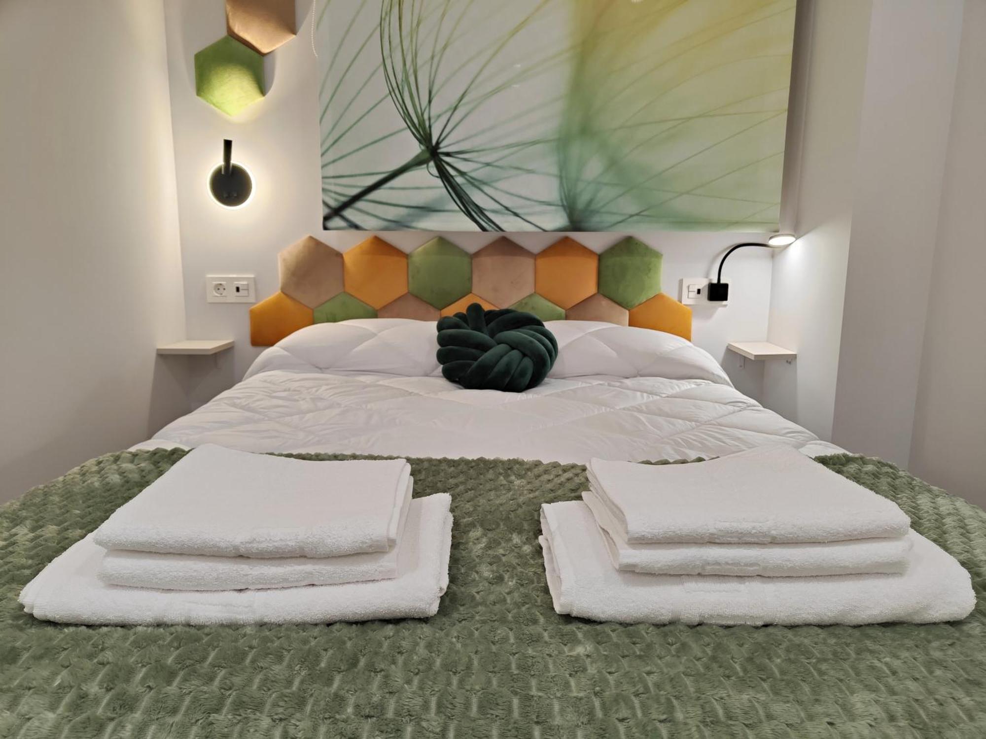 Apartamentos Centro Oviedo Caveda Eksteriør billede