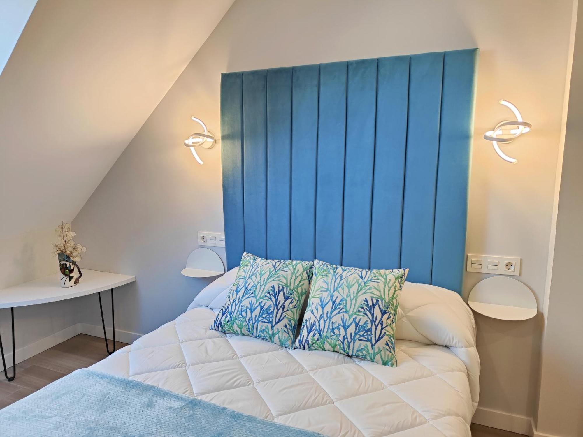 Apartamentos Centro Oviedo Caveda Eksteriør billede